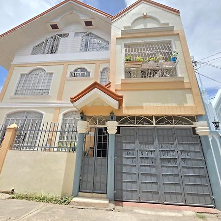 35 Amistad Guesthouse Baguio City Екстер'єр фото