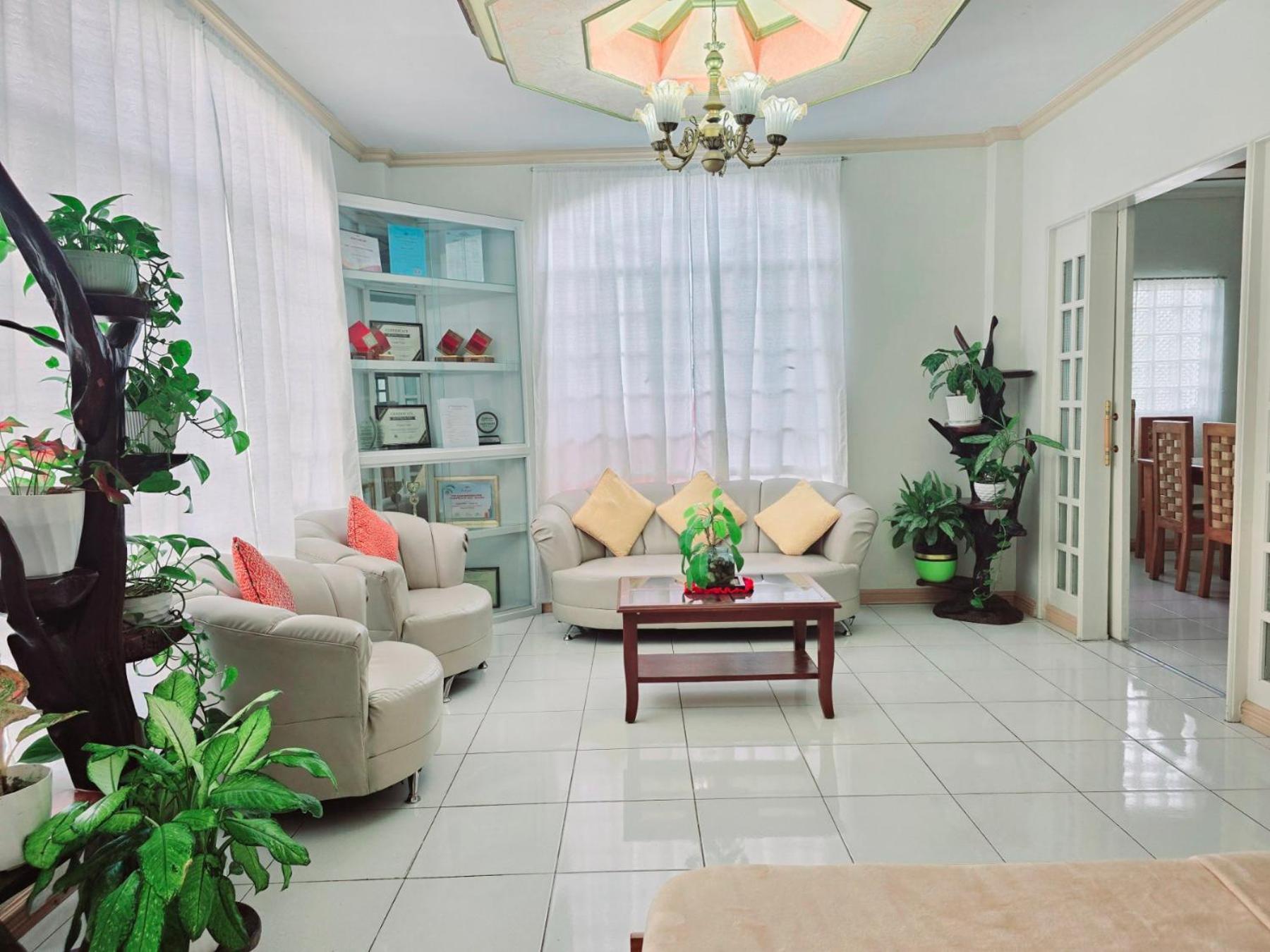 35 Amistad Guesthouse Baguio City Екстер'єр фото